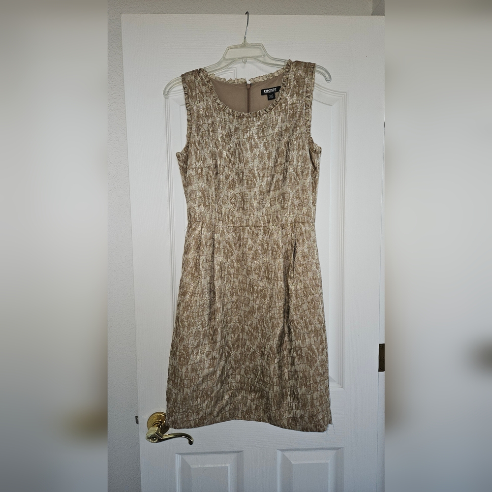 DKNY Donna Karan Women's Ruffle Trim Cotton Knit Dress size 6